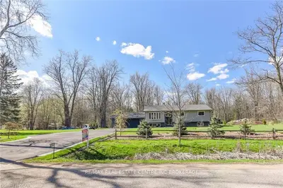 7906 Eastview Road, Guelph/eramosa, On N1h 6j1