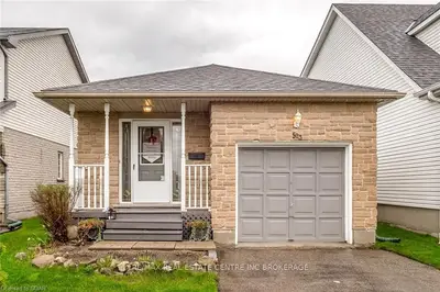 523 Mctavish Street, Centre Wellington, On N1m 3p9