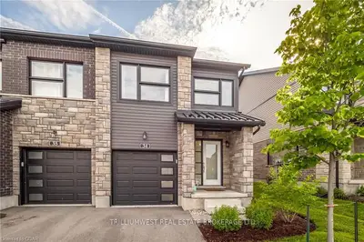 91 Poppy Drive E 34, Guelph, On N1l 0m6