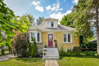 185 Albert Street W, Centre Wellington, On N1m 1x3