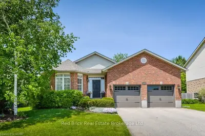 100 York Street E, Centre Wellington, On N0b 1s0