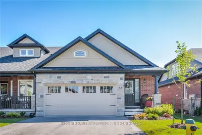 32 Aberdeen Street, Centre Wellington, On N1m 0c1