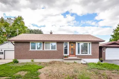 447 Garafraxa Street E, Centre Wellington, On N1m 1e6