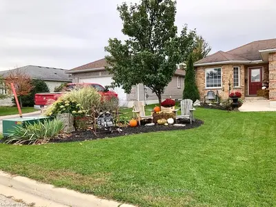 740 Kincaid Street, North Perth, On N4w 1k7