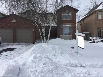 627 Burnett Avenue, Cambridge, On N1t 1p3