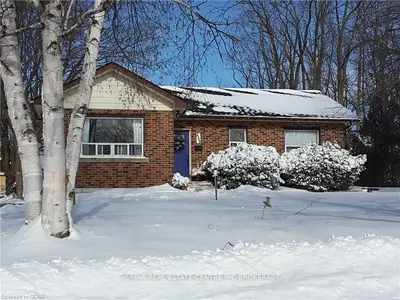 469 St Patrick Street E, Centre Wellington, On N1m 1n1