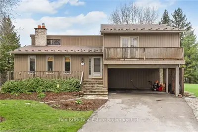 580 St Patrick Street E, Centre Wellington, On N1m 1n2