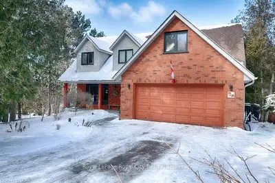 94 Water Street E, Centre Wellington, On N0b 1s0
