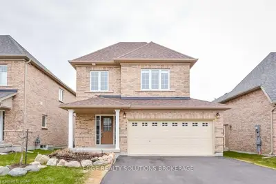 172 Courtney Street, Centre Wellington, On N1m 0e2
