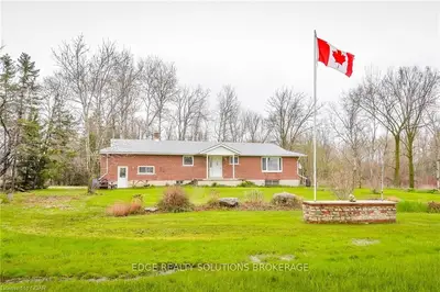 6959 Highway 6, Centre Wellington, On, N1m 2w3