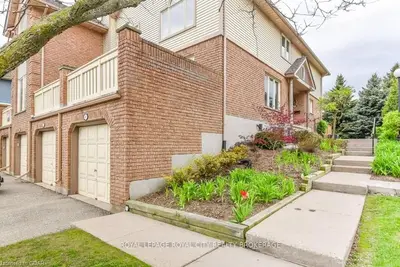 941 Gordon Street 58, Guelph, On N1g 4r9