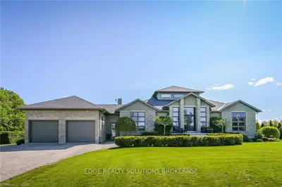 6796 Gerrie Road, Centre Wellington, On N0b 1s0