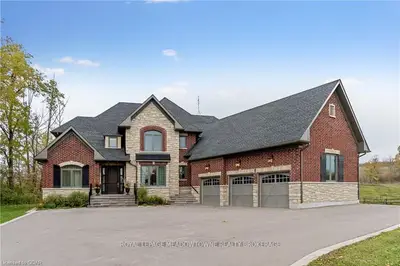 8912 Halton Erin Townline, Erin, On, L7t 2l9