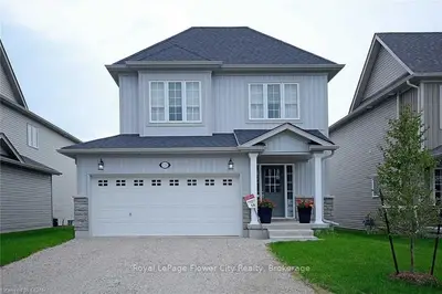 124 Courtney Street, Centre Wellington, On N1m 0e3