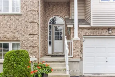 12 Scott Street, Centre Wellington, On N1m 3s2