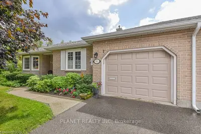92 Woodlawn Road E 1, Guelph, On N1e 1b7