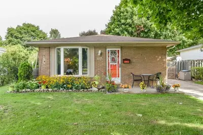 117 Woodlawn Avenue, Brantford, On N3v 1b4