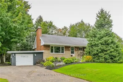 6526 Beatty Line, Centre Wellington, On N1m 2w3