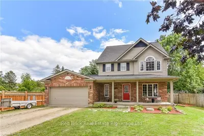 36 Woolwich Street W, Centre Wellington, On N0b 1s0
