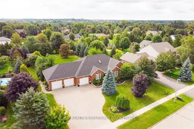 810 Dianne Crescent, Centre Wellington, On N1m 3n5
