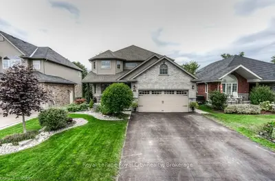108 Spencer Drive, Centre Wellington, On N0b 1s0