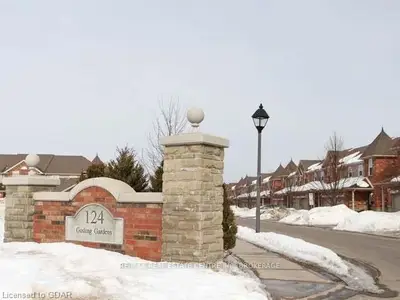 124 GOSLING GARDENS 78, Guelph, ON N1G 5K6