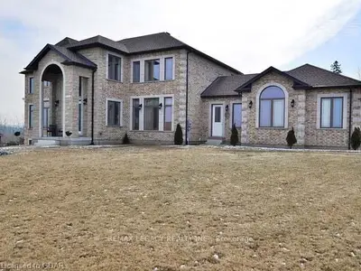 11 STEWART DR, Guelph/Eramosa, ON N1H 6H7