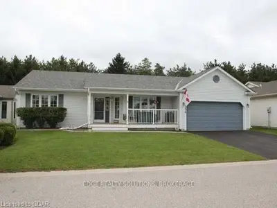 156 PINE RIDGE RD A, Centre Wellington, ON N0B 1J0