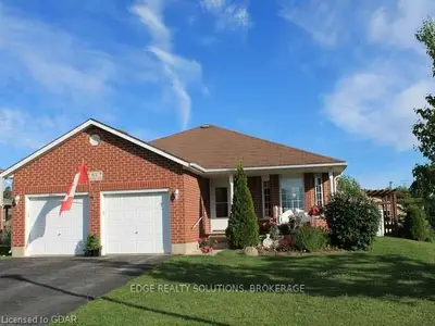 83 CHERRY HILL PLCE, Centre Wellington, ON N1M 3T9