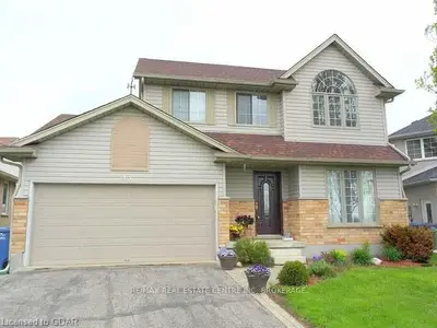 43 PEACHTREE CR, Guelph, ON N1H 8K3