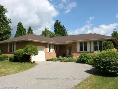 19 JOANN CRS, Centre Wellington, ON N0B 1S0