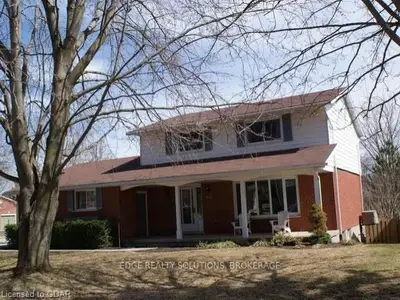 93 SOPHIA ST, Centre Wellington, ON N0B 1S0