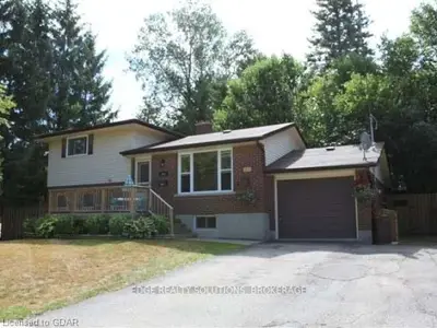394 QUEEN ST, Centre Wellington, ON N1M 1T5