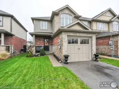34 LAUGHLAND LANE, Guelph, ON N1L 0C9