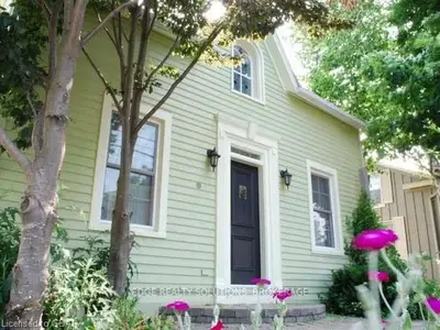 105 Princess St, Centre Wellington, On, N0b 1s0