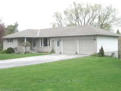 487 Water St, Centre Wellington, On, N0b 1s0