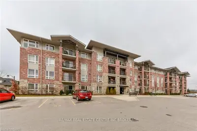 43 Waterford Drive 213b, Guelph, On N1l 0j6