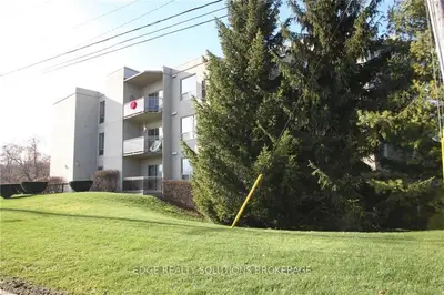 245 Queen Street 304, Centre Wellington, On N1m 3r6