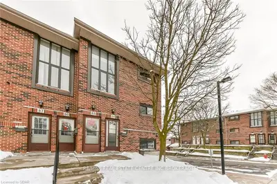 49 Rhonda Road 84, Guelph, On N1h 7a4