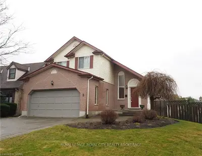 2 Deerchase Court, Guelph, On N1g 3x5