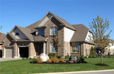 105 Hayward Court, Guelph/eramosa, On N0b 2k0
