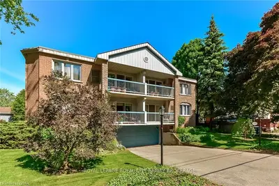 119 Water Street 203, Guelph, On N1g 1a8
