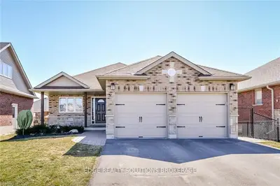 31 Mcgowan Street, Centre Wellington, On N0b 1s0