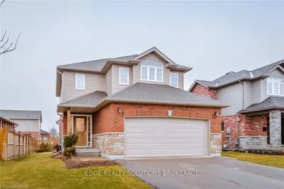 39 Healey Street, Centre Wellington, On N0b 1s0