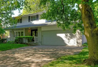 40 Karen Avenue, Guelph, On N1g 2n9