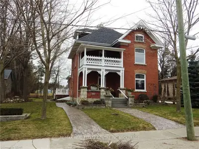 151 Clarke Street, Wellington North, On N0g 1a0