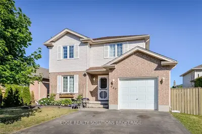 949 Kelsowood Lane, Centre Wellington, On N1m 3r8