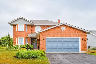 35 Gourlay Road, Centre Wellington, On N0b 1s0
