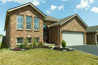 10 Garner's Lane, Brantford, On N3t 6m4