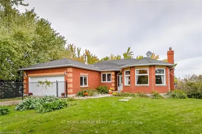 8498 6 Line, Wellington North, On N0g 2e0